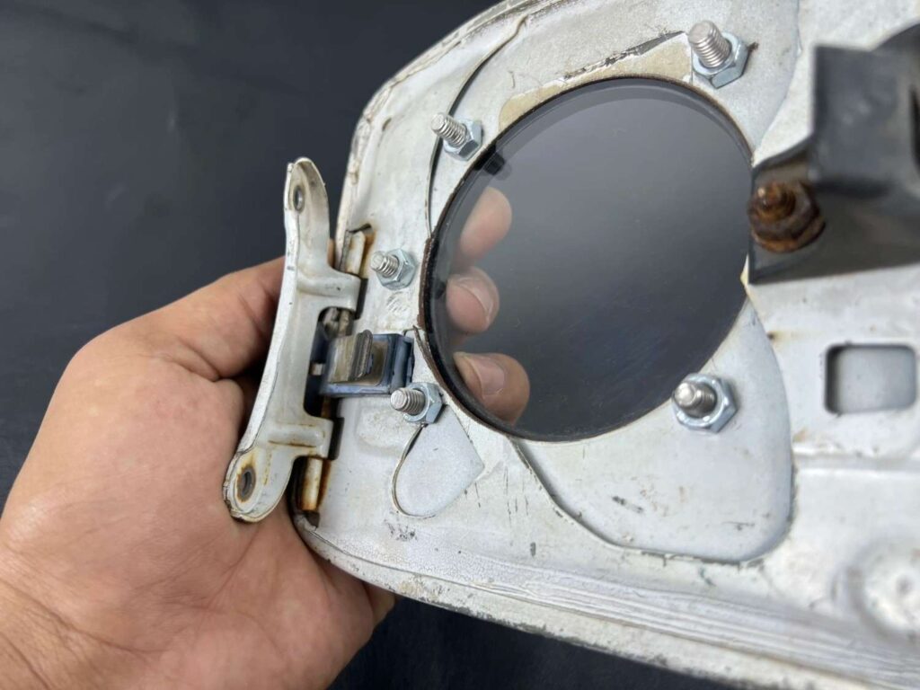 Ae101 Ae100 Corolla JDM style modified fuel filler door (5)