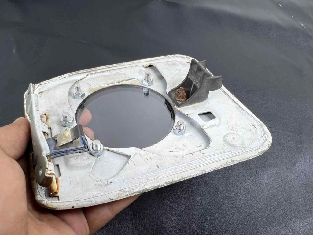 Ae101 Ae100 Corolla JDM style modified fuel filler door (6)