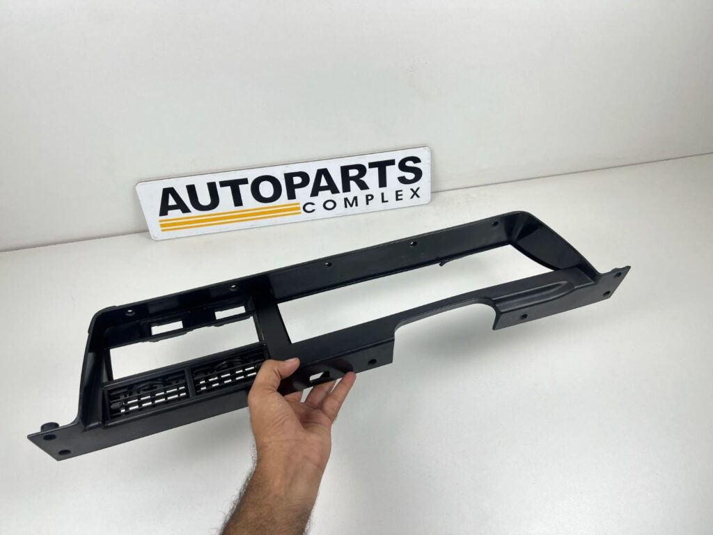 Corolla 1982 1983 RHD dash cluster surround garnish panel (1)