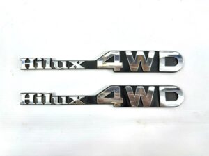 Hilux 1979 - 1983 fender 4wd badges OEM (4)