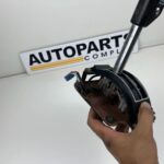 Hilux pickup 1984 - 1988 RHD auto shifter lever (10)