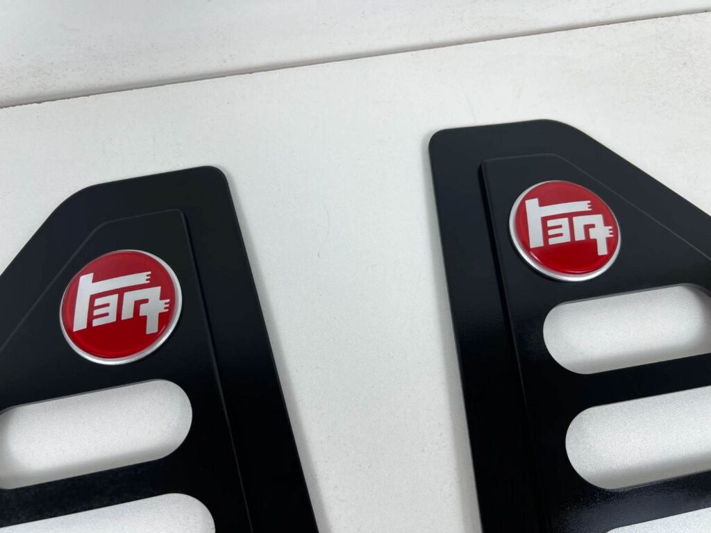 Ke70 corolla quarter window louvers (6)