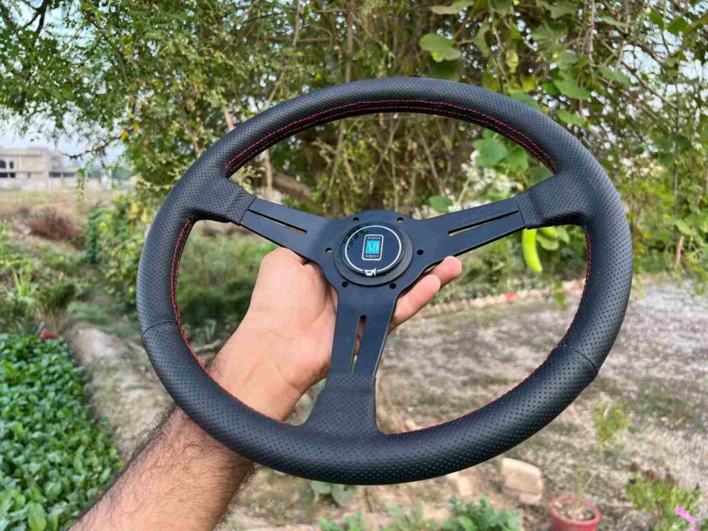 Nardi 360mm Re-leather stitched all black with red stitch thread (3)