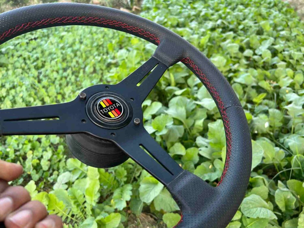 Nardi all black 360mm for Toyota Ae86, ke70, Gx71, Kp60 and more (3)