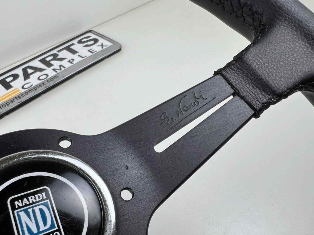 Nardi classic black leather stitched 360mm (5)