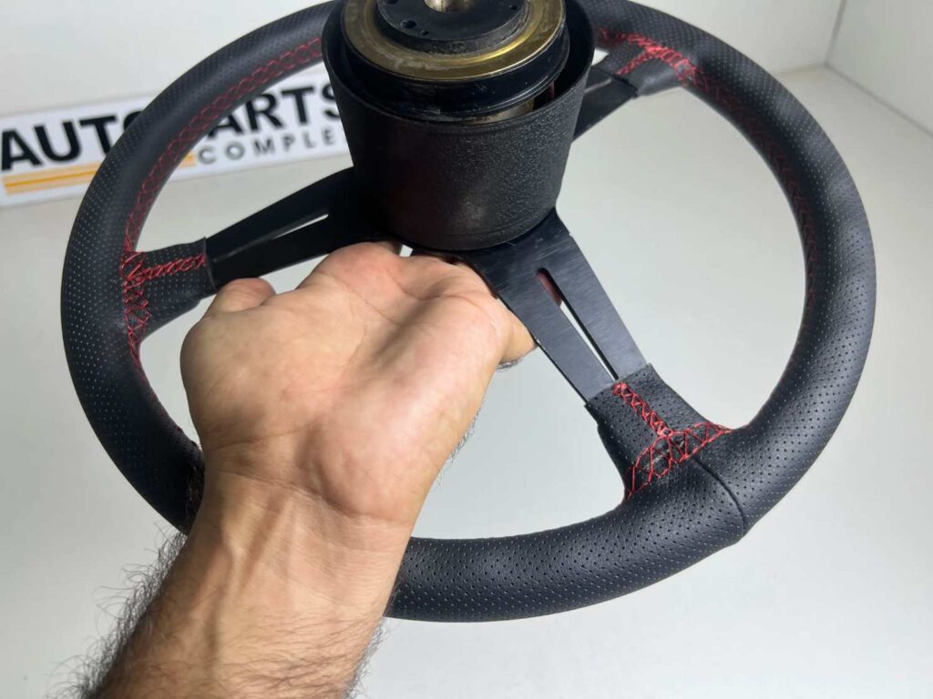 Nardi classic black with perforated leather 360mm for Toyota (13)