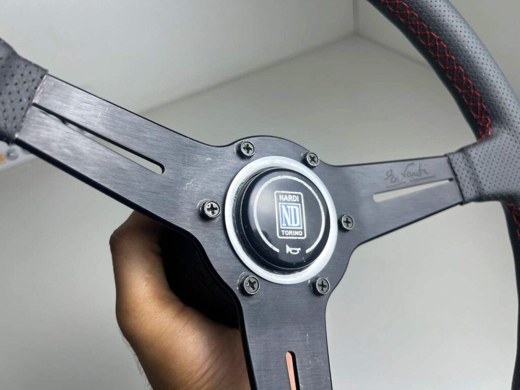 Nardi classic black with perforated leather 360mm for Toyota (8)