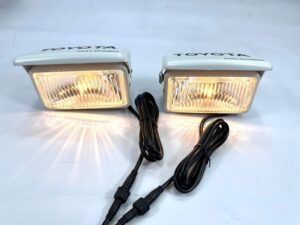 New Auto Cover Retractable fog lamps for Toyota AE86 AE82 GT (4)