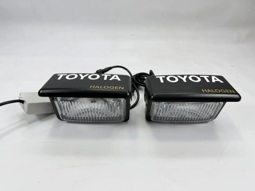 New Auto Cover Retractable fog lamps for Toyota AE86 AE82 GT AW11 ke70 (1)