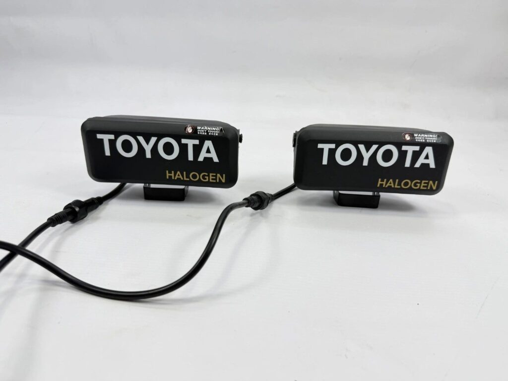 New Auto Cover Retractable fog lamps for Toyota AE86 AW11 KE70 (9)