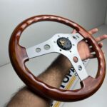 OBA Italian vintage wooden steering wheel with red Toyota horn button (9)