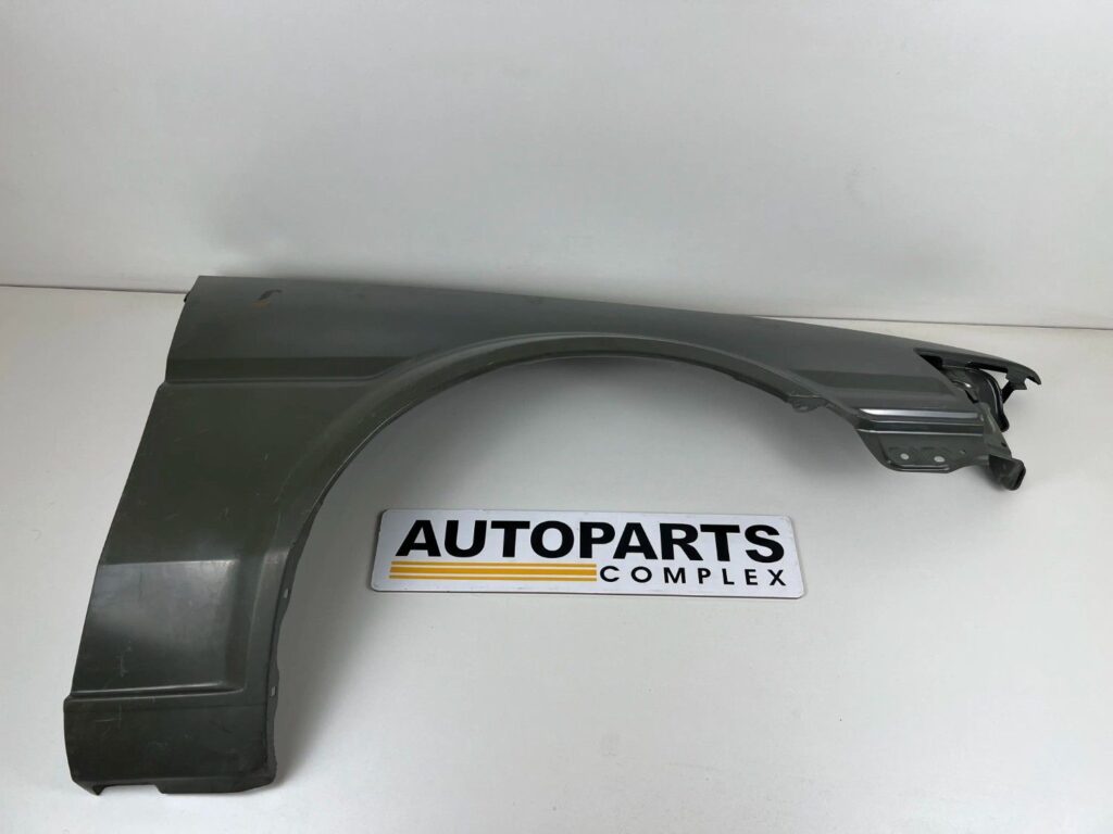 Toyota Ae86 NOS OEM front left fender 1984 1985 1986 (5)