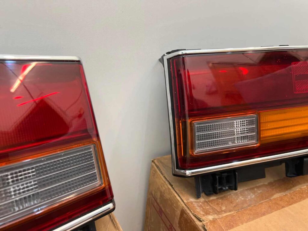 Toyota Cressida 1988 1989 1990 NOS OEM tail lights pair GX81 rx80 lx80 Mx83 (11)