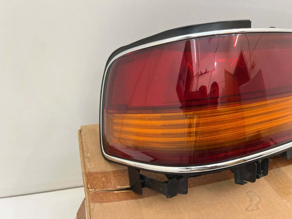 Toyota Cressida 1988 1989 1990 NOS OEM tail lights pair GX81 rx80 lx80 Mx83 (12)