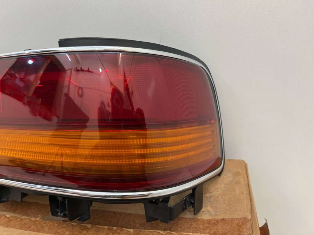 Toyota Cressida 1988 1989 1990 NOS OEM tail lights pair GX81 rx80 lx80 Mx83 (6)