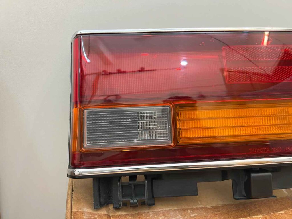 Toyota Cressida 1988 1989 1990 NOS OEM tail lights pair GX81 rx80 lx80 Mx83 (7)